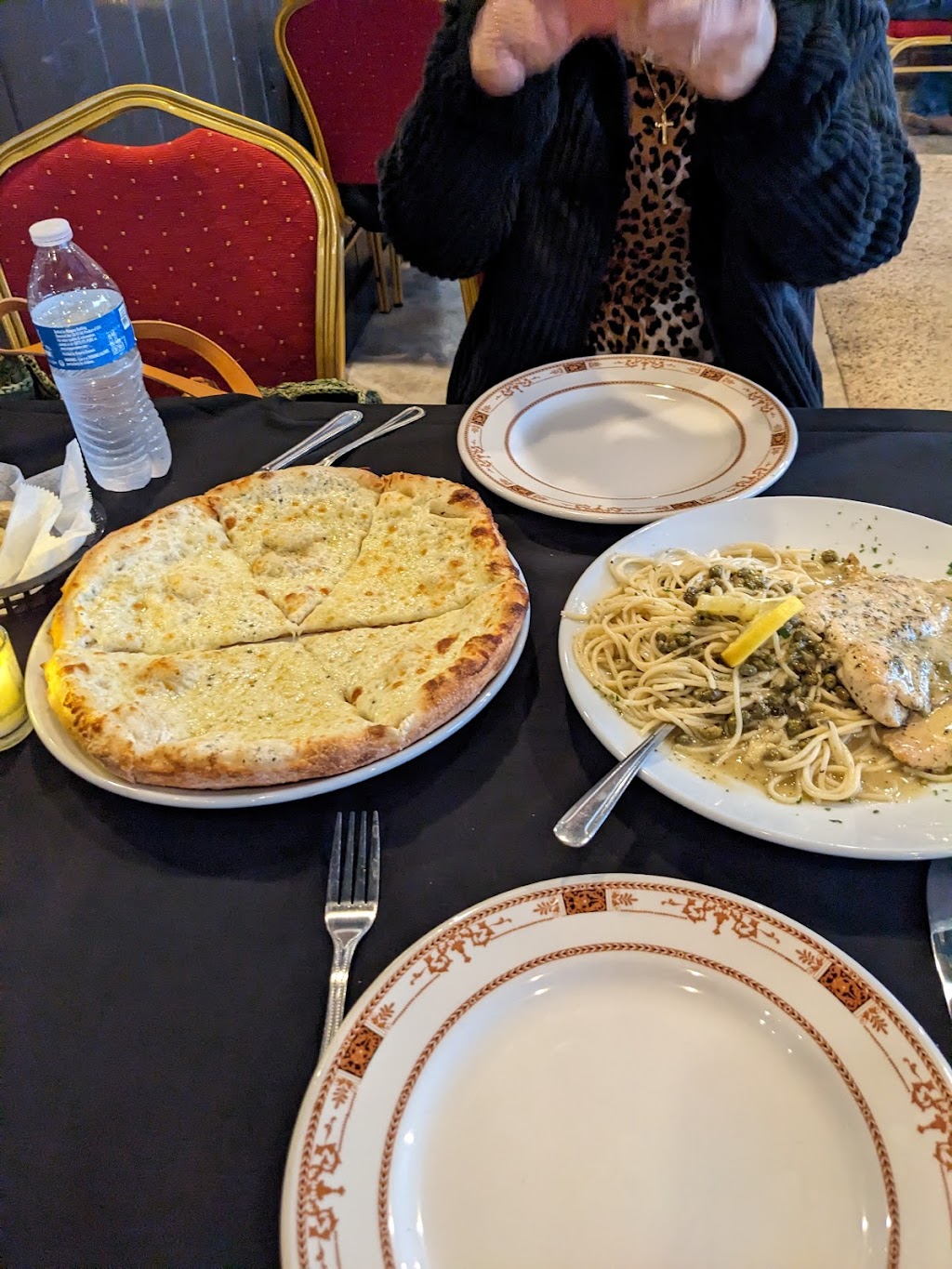 Titos La Casa | restaurant | 124 Concord St, Abbeville, LA 70510, USA | 3377403535 OR +1 337-740-3535