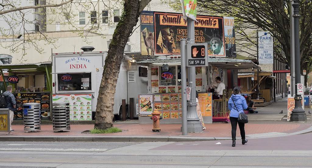 Small Pharaohs Falafel | restaurant | SW Stark St & SW 5th Avenue, Portland, OR 97217, USA | 9175009181 OR +1 917-500-9181