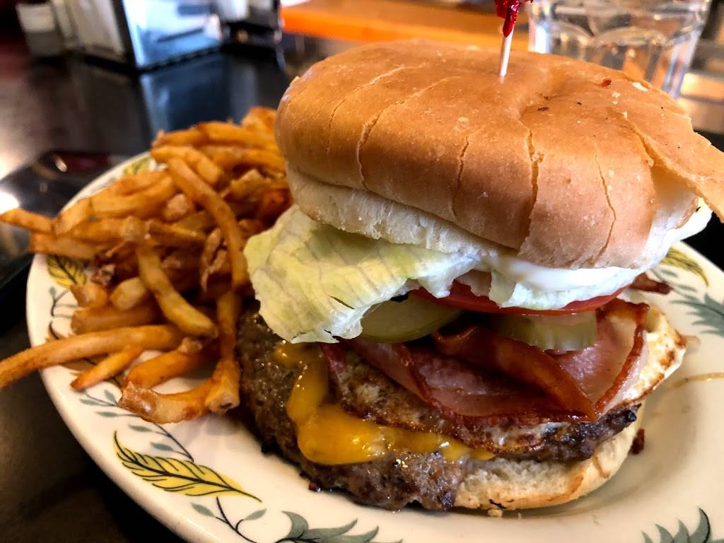 Okay Okay Diner | restaurant | 1128 Queen St E, Toronto, ON M4M 1K8, Canada | 4164612988 OR +1 416-461-2988