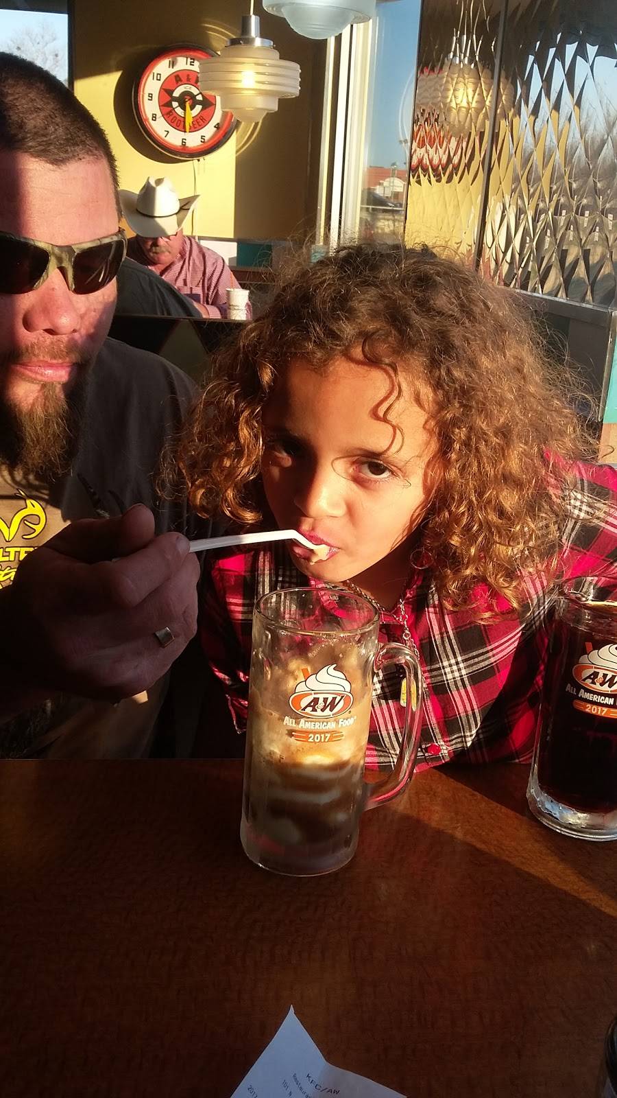 A&W Restaurant | restaurant | 101 N Mississippi Ave, Atoka, OK 74525, USA | 5808993334 OR +1 580-899-3334