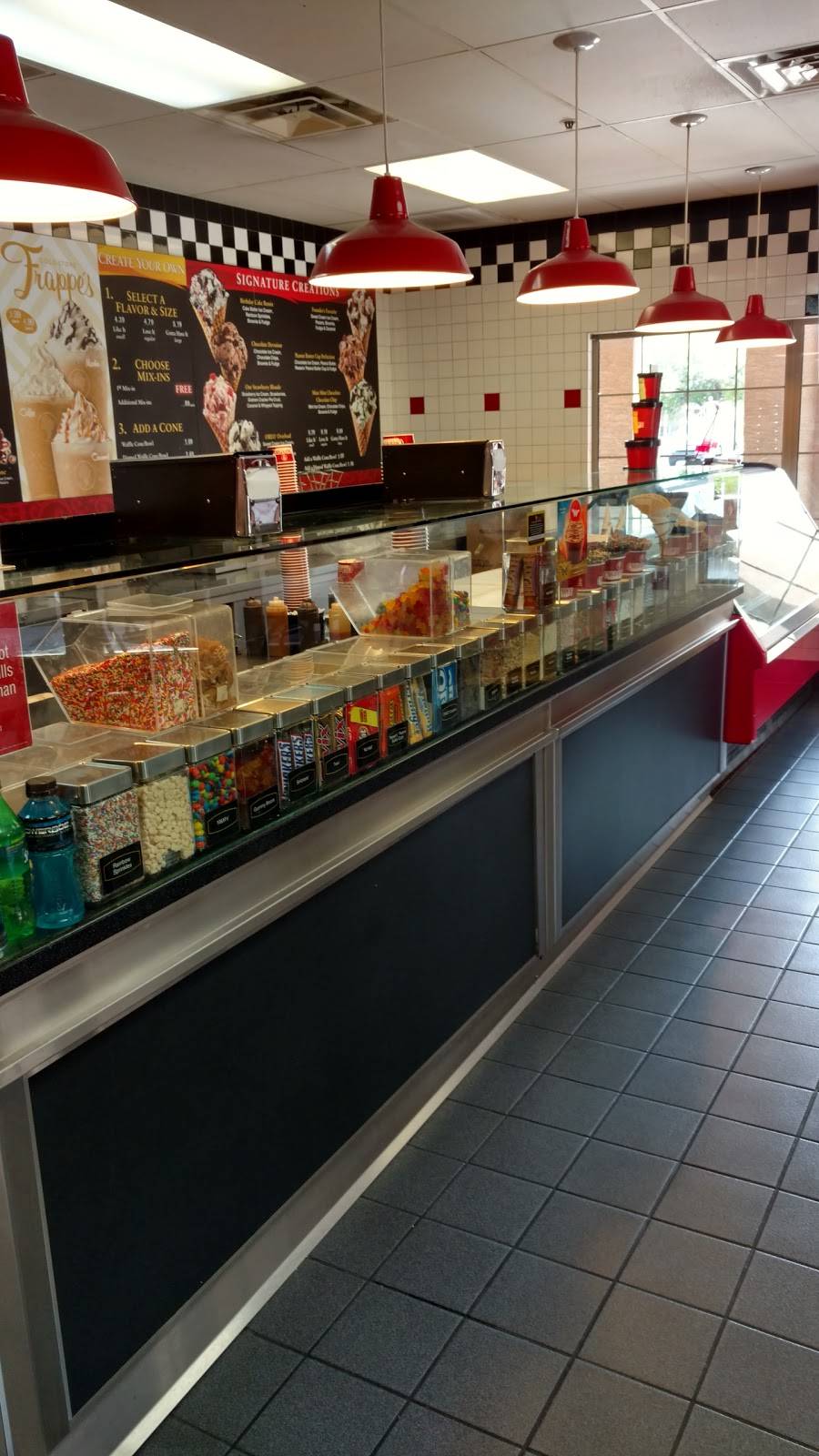 Cold Stone Creamery | bakery | 3301 N Litchfield Rd Ste 400, Goodyear, AZ 85338, USA | 6239357878 OR +1 623-935-7878