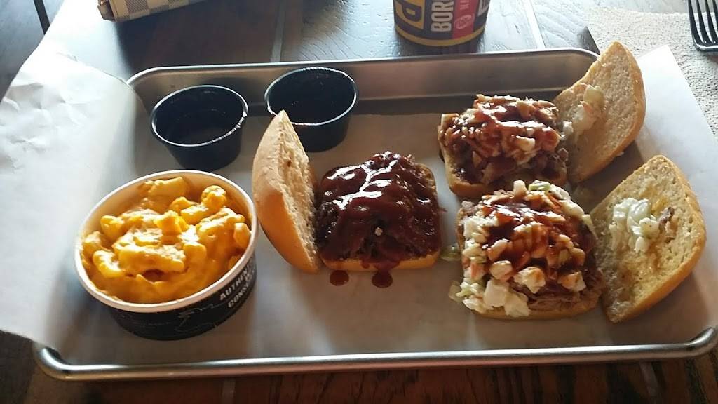 Dickeys Barbecue Pit | restaurant | 42452-4, Bob Hope Dr, Rancho Mirage, CA 92270, USA | 7608510955 OR +1 760-851-0955