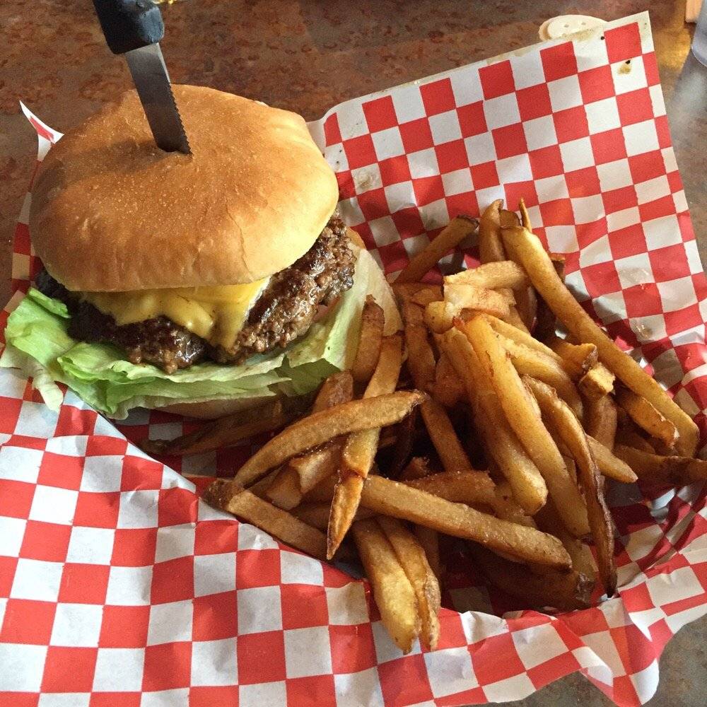 Concordia Ale House | restaurant | 3276 NE Killingsworth St, Portland, OR 97211, USA | 5032873929 OR +1 503-287-3929