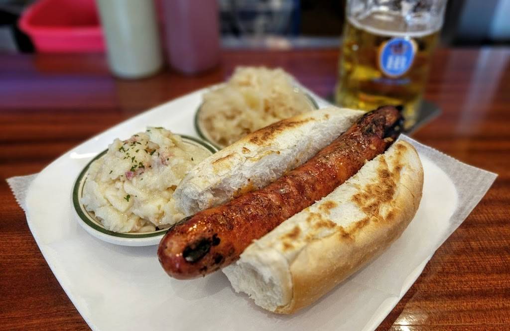 Manor Oktoberfest | restaurant | 8028 Cooper Ave, Glendale, NY 11385, USA | 7183262201 OR +1 718-326-2201