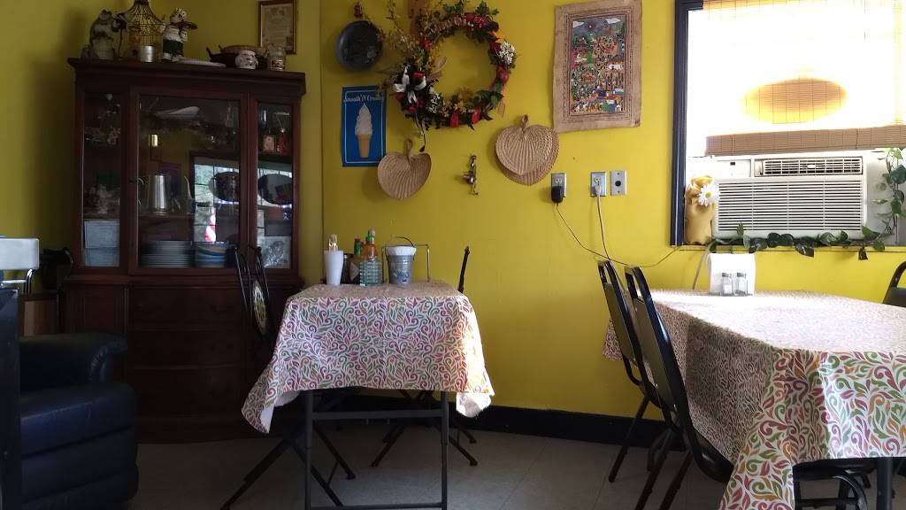 Green Stop | restaurant | 6070 Sullivan Trail, Nazareth, PA 18064, USA | 6106140260 OR +1 610-614-0260