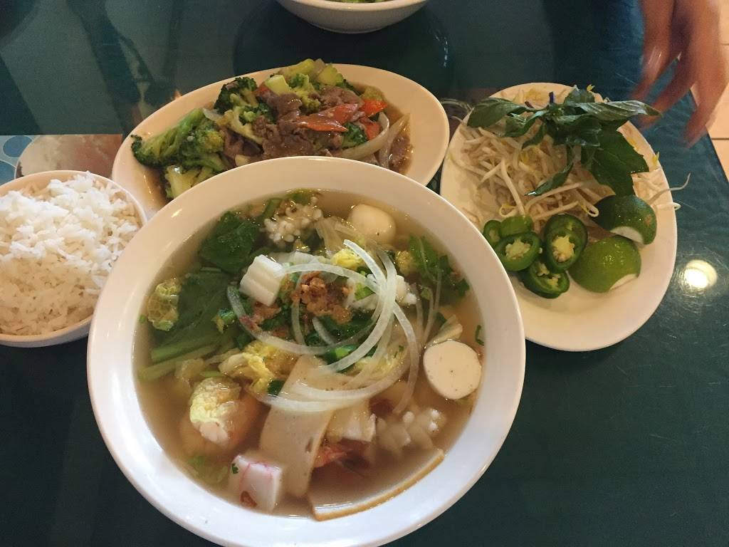 Pho Da Nang Vietnamese Restaurant | restaurant | 960 U.S. 9 #109, South Amboy, NJ 08879, USA | 7327272000 OR +1 732-727-2000
