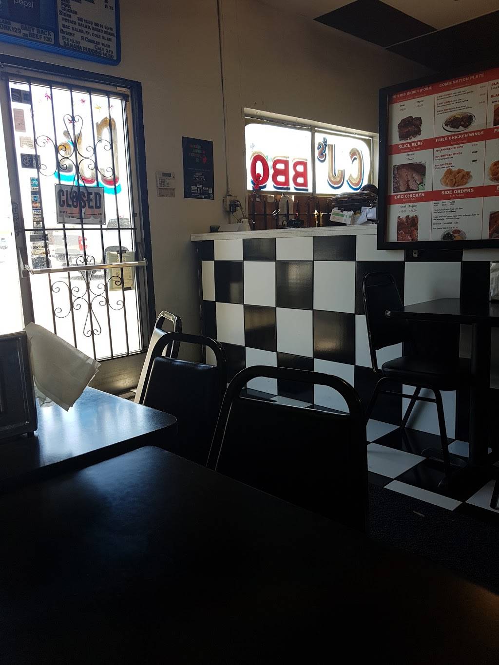 C Js Barbecue & Fish | restaurant | 2401 Macdonald Ave A, Richmond, CA 94804, USA | 5102357471 OR +1 510-235-7471