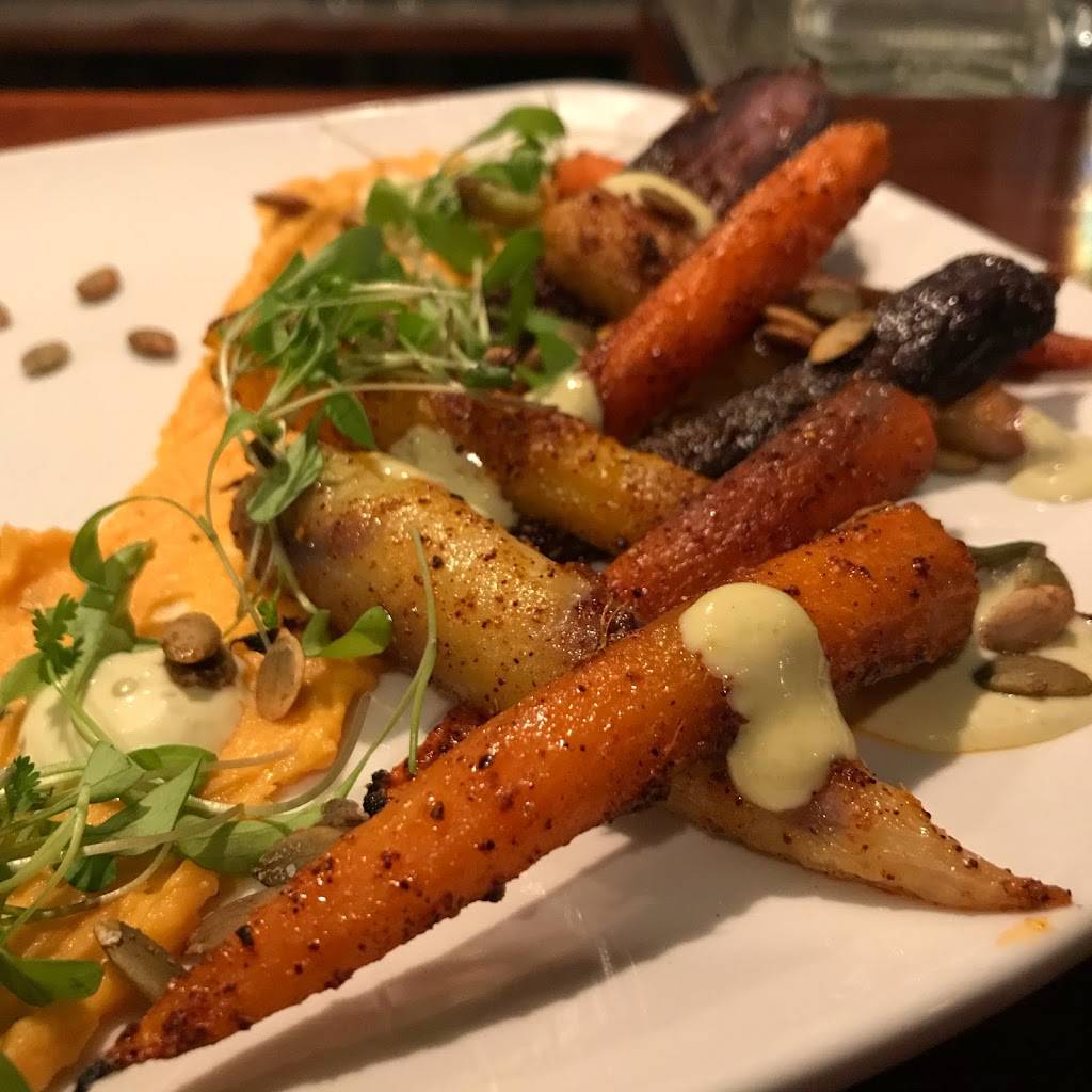 Foxs Den | restaurant | 179B Main St, Annapolis, MD 21401, USA | 4438088991 OR +1 443-808-8991