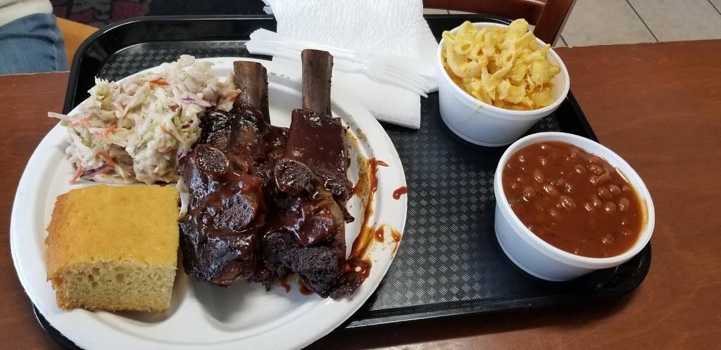 Charley Rokks Authentic Texas BBQ | restaurant | 5145 Jurupa Ave G4, Riverside, CA 92504, USA | 9517740039 OR +1 951-774-0039