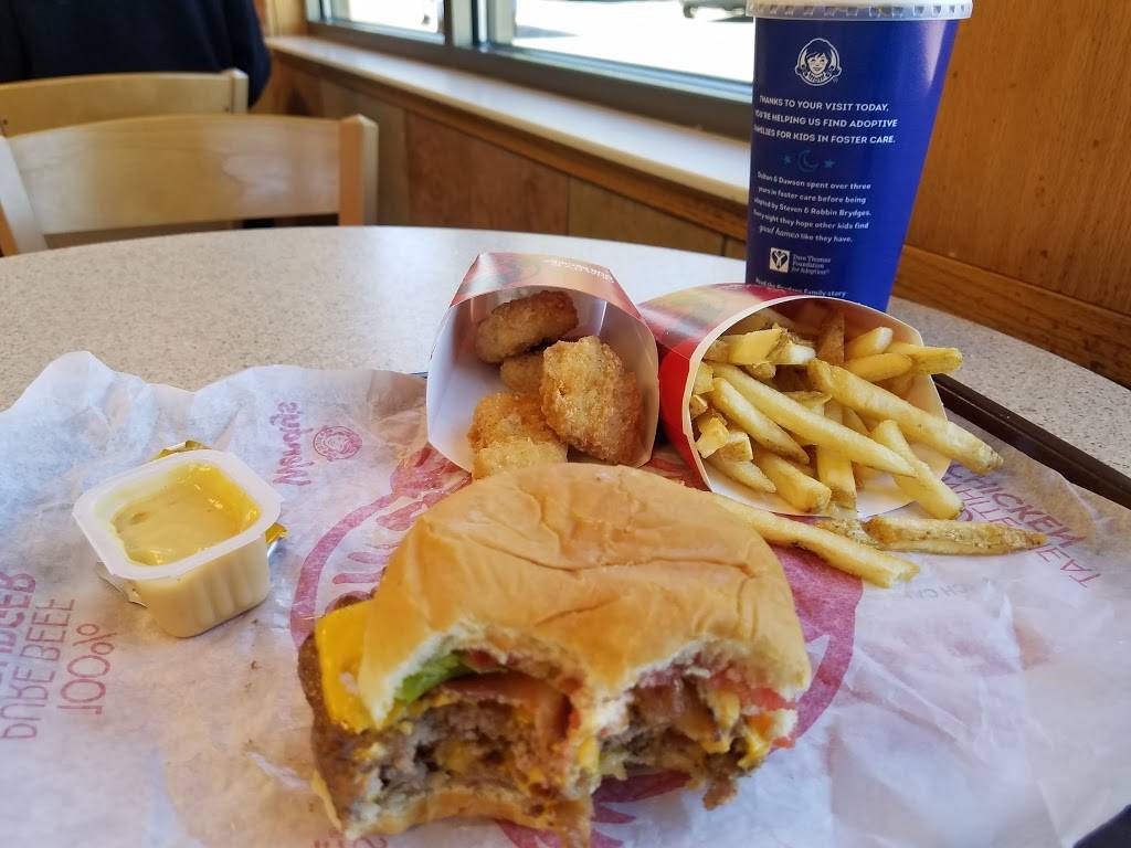 Wendys | restaurant | 1499 Boardwalk, Lexington, KY 40511, USA | 8592530403 OR +1 859-253-0403