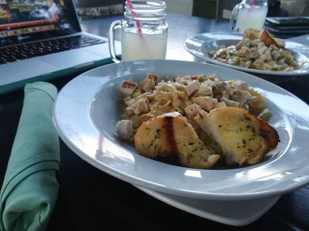 Titos Pizza | restaurant | 1855 N Grand Ave, Nogales, AZ 85621, USA | 5207614999 OR +1 520-761-4999