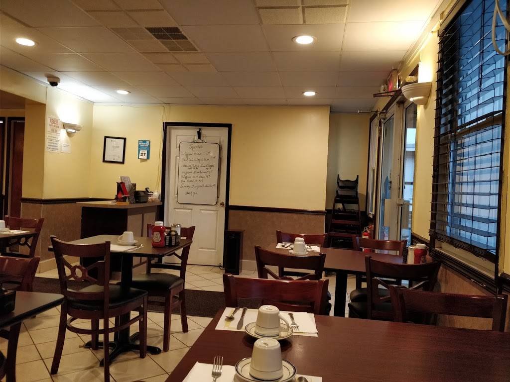 Angels Restaurant | restaurant | 2222 Silverside Rd, Wilmington, DE 19810, USA | 3024790138 OR +1 302-479-0138