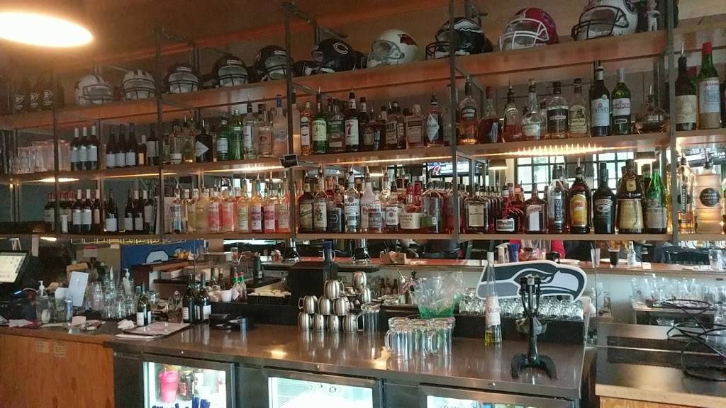 Zeeks Pizza | restaurant | 16015 Cleveland St #100, Redmond, WA 98052, USA | 4258938646 OR +1 425-893-8646