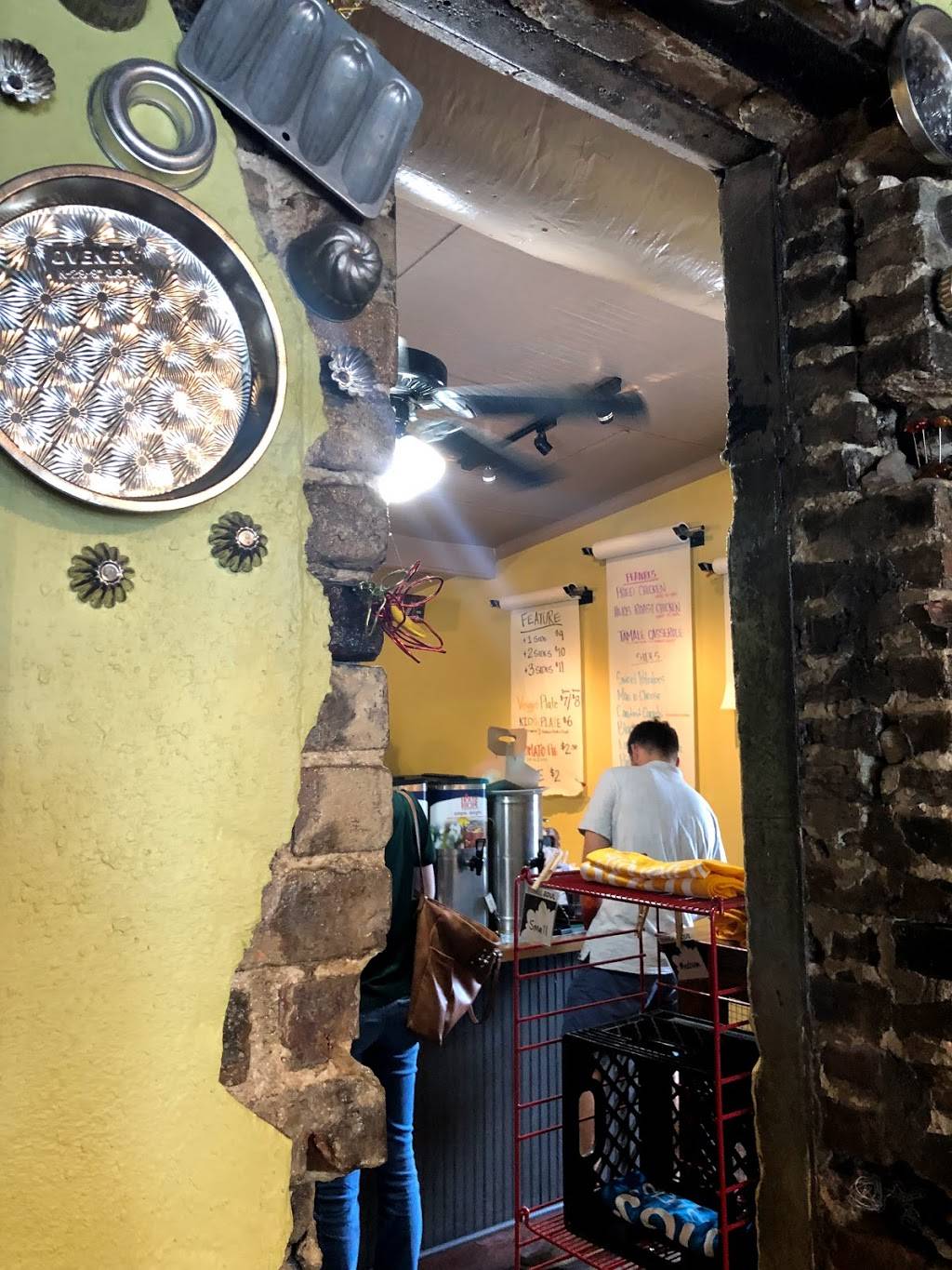 GrateFull Soul | restaurant | 205 Main St, Hattiesburg, MS 39401, USA | 6013369186 OR +1 601-336-9186