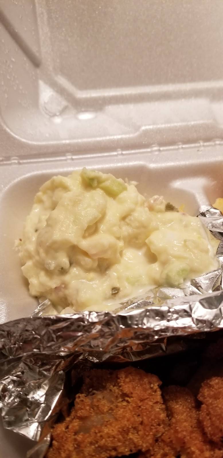 Berea Smokehouse Barbecue and Grill | restaurant | 819 N Rocky River Dr, Berea, OH 44017, USA | 4405327707 OR +1 440-532-7707