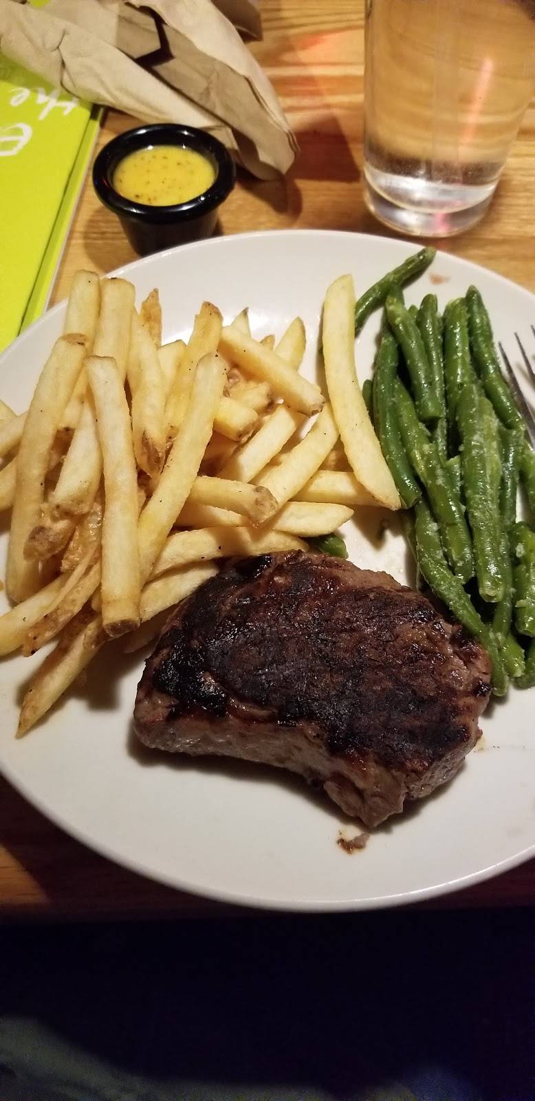 Applebees Grill + Bar | restaurant | 8292 S University Blvd, Centennial, CO 80122, USA | 3037703383 OR +1 303-770-3383