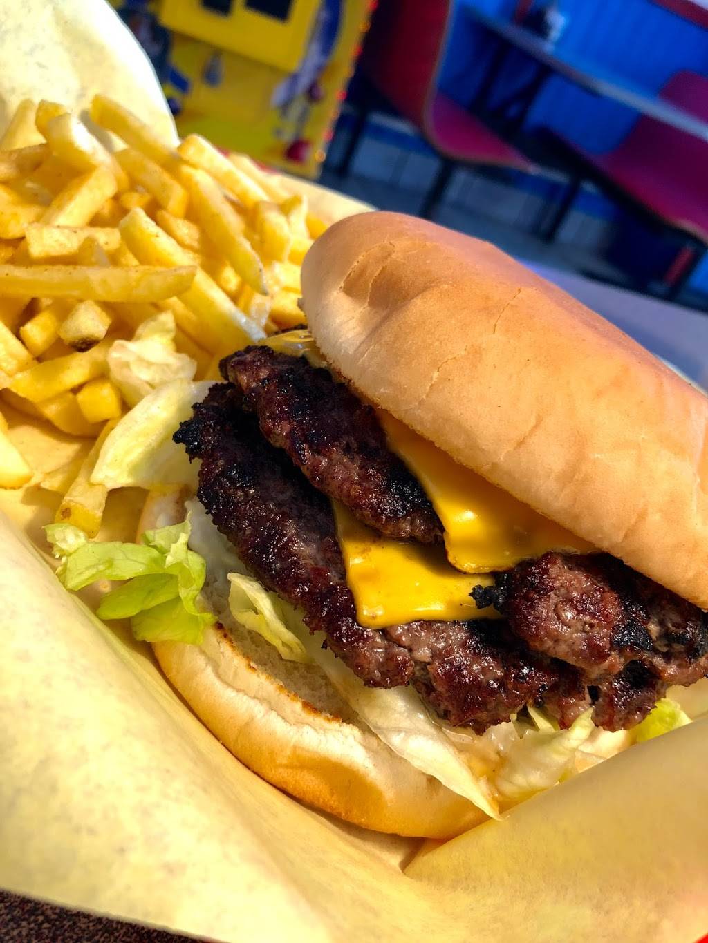 Hav-R Charburger | restaurant | 606 S Clark Rd, Duncanville, TX 75137, USA | 9722963663 OR +1 972-296-3663