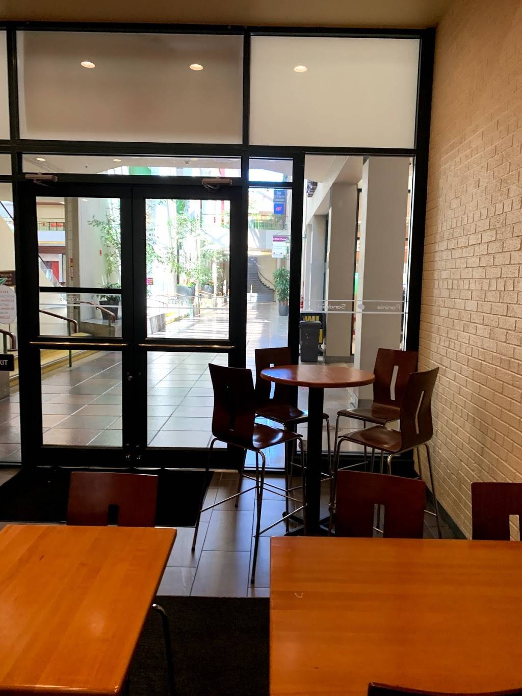 Fresa Bistro | restaurant | 15 N 3rd St, Harrisburg, PA 17101, USA | 7172168754 OR +1 717-216-8754