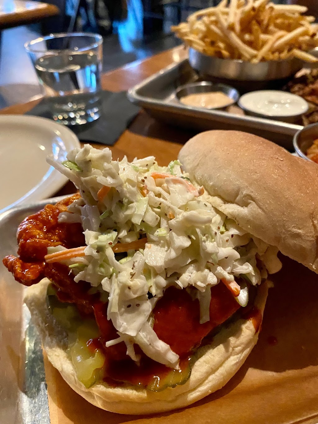 Billys Fried Chicken Ashland | restaurant | 82 N Main St, Ashland, OR 97520, USA | 5417086744 OR +1 541-708-6744