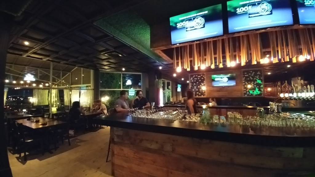 La Chambre No. 1 | restaurant | 816 Boulevard des Seigneurs, Terrebonne, QC J6W 1V1, Canada | 4508241424 OR +1 450-824-1424