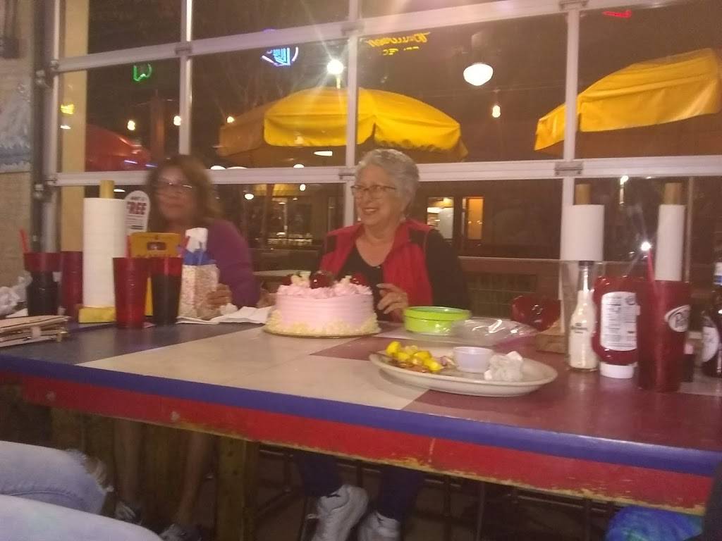 Willies Grill & Icehouse | restaurant | 7092 Hwy 6 N, Houston, TX 77095, USA | 2813452090 OR +1 281-345-2090