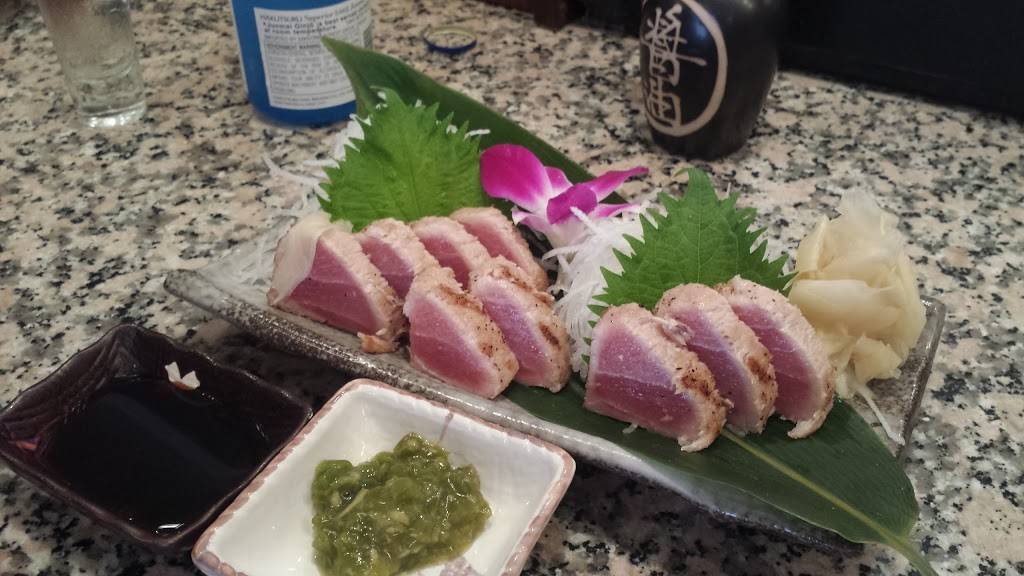 Sushi Island | restaurant | 19 Moraga Way, Orinda, CA 94563, USA | 9252538399 OR +1 925-253-8399