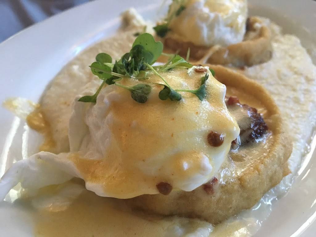 La Calaca Feliz | restaurant | 2321 Fairmount Ave, Philadelphia, PA 19130, USA | 2157879930 OR +1 215-787-9930