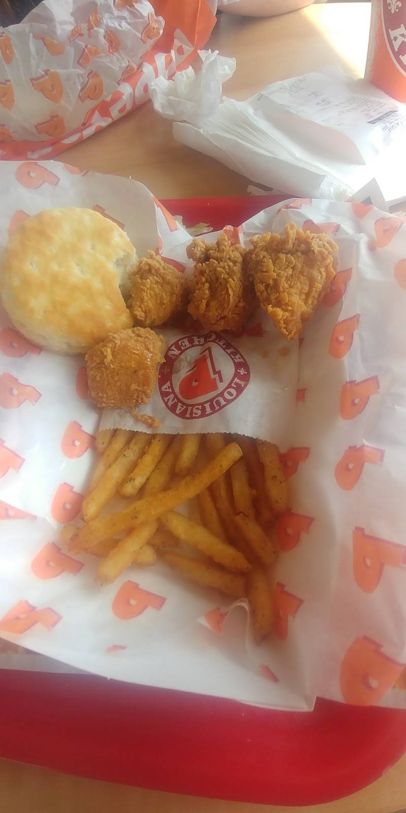 Whataburger | restaurant | 1405 West, TX-332, Clute, TX 77531, USA | 9792654274 OR +1 979-265-4274