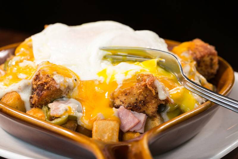 Derby Bar & Grill | restaurant | 1224 W Webster Ave, Chicago, IL 60614, USA | 7732480900 OR +1 773-248-0900