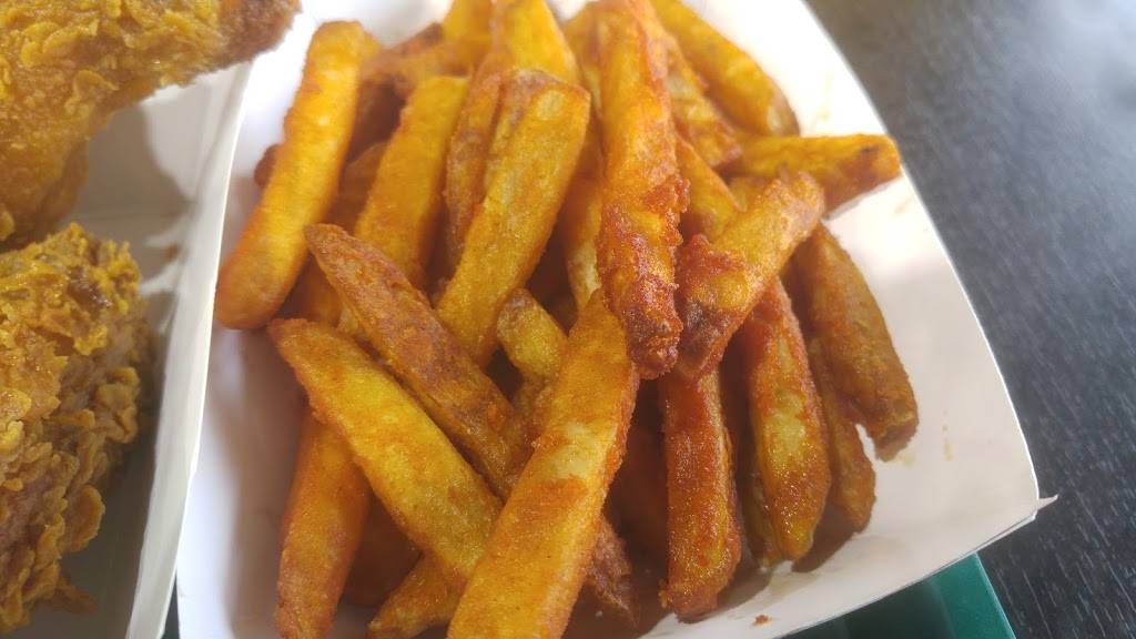 Chicken Kitchen | restaurant | 4830 Sheppard Ave E, Scarborough, ON M1S 5M9, Canada | 4162918155 OR +1 416-291-8155