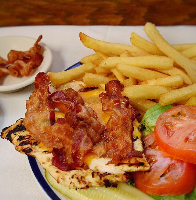 Limeys Pub | restaurant | 659 Washington St, Norwood, MA 02062, USA | 7817624411 OR +1 781-762-4411