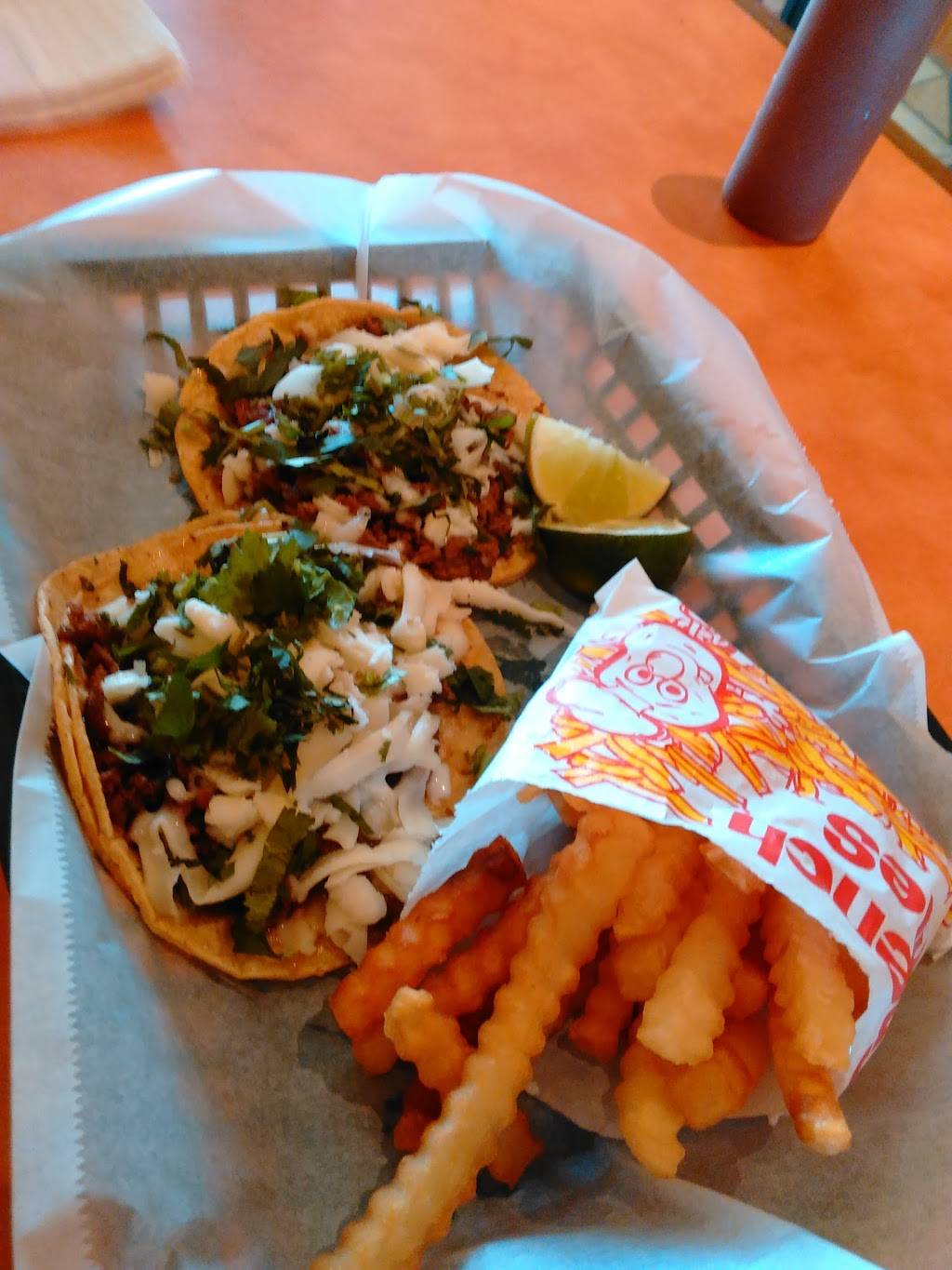 Kombs Beef | restaurant | 5418 South La Grange Road, Countryside, IL 60525, USA | 7085795055 OR +1 708-579-5055