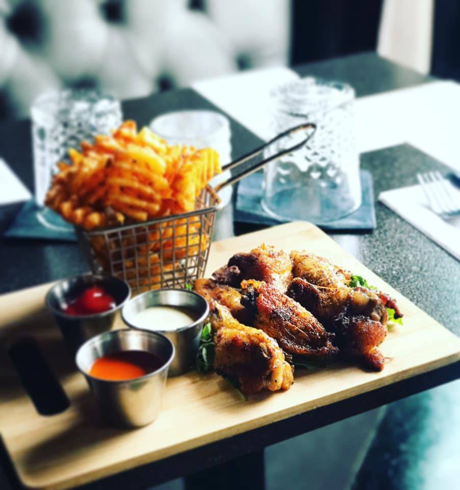 The Refinery | restaurant | 728 29th St S, Birmingham, AL 35233, USA | 2054075683 OR +1 205-407-5683