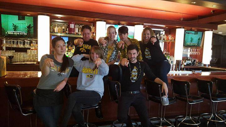 Reds Alehouse | night club | 405 N Dubuque St, North Liberty, IA 52317, USA | 3196262100 OR +1 319-626-2100