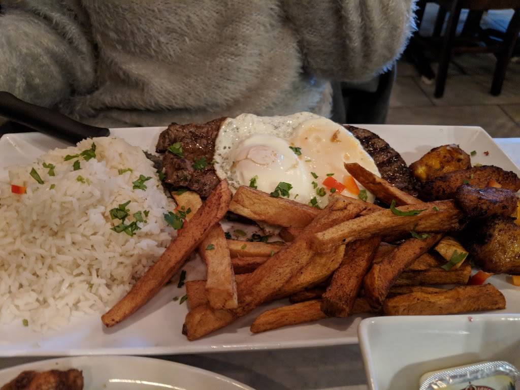 Tumi | restaurant | 2727 W Fullerton Ave, Chicago, IL 60647, USA | 7736973209 OR +1 773-697-3209