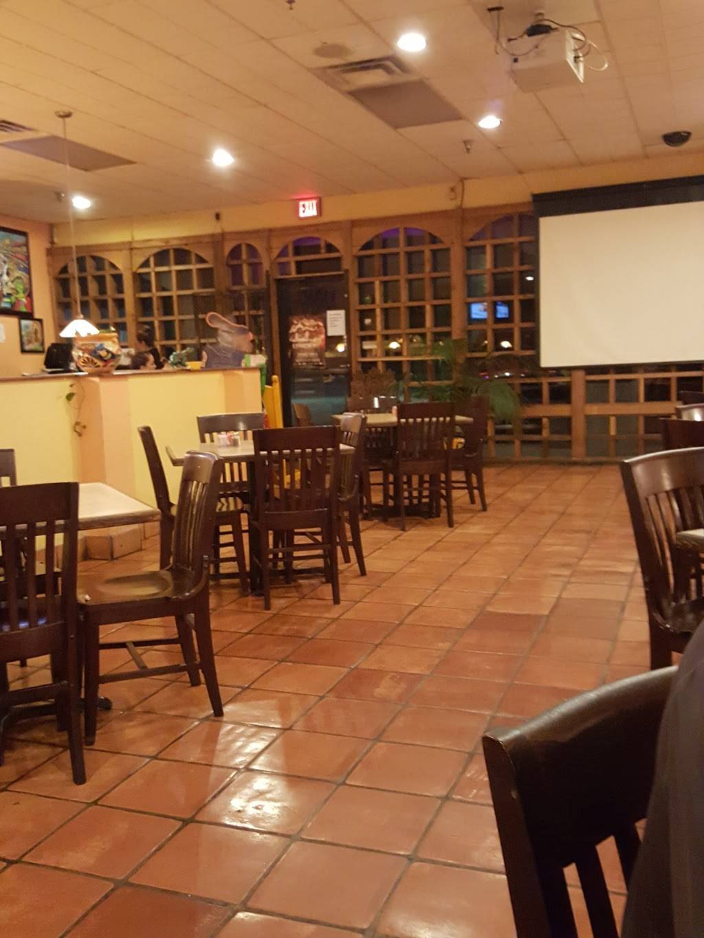Los Sapitos | restaurant | 2100 E Abram St # 114, Arlington, TX 76010, USA | 8172264443 OR +1 817-226-4443