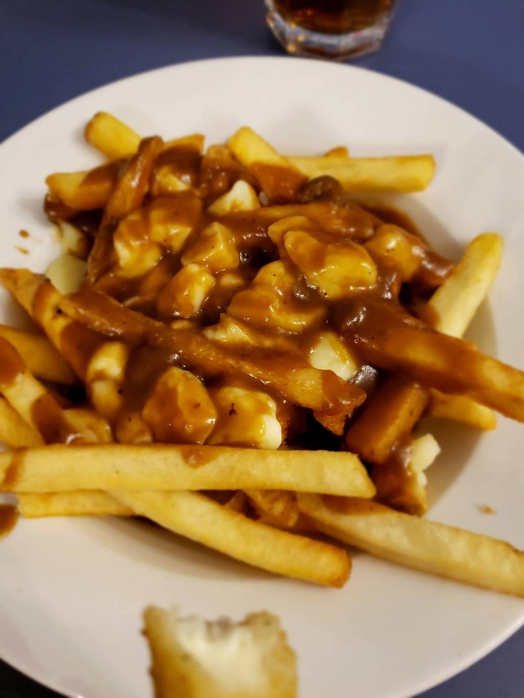 The Old Country Restaurant | restaurant | 105 Peel St, New Hamburg, ON N3A 1E7, Canada | 5196624545 OR +1 519-662-4545