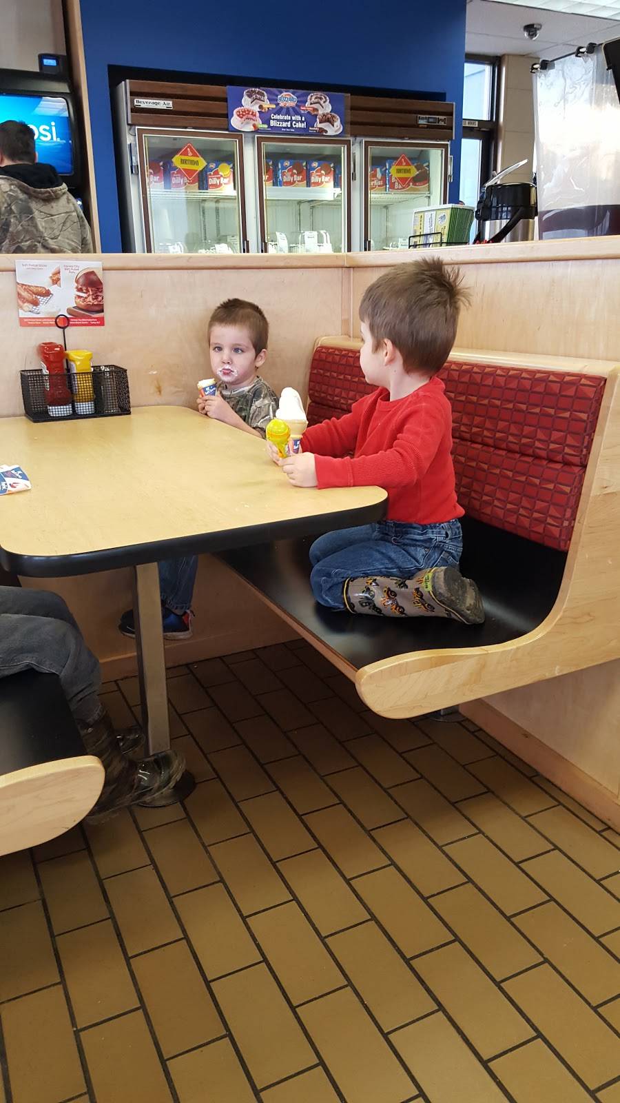 Dairy Queen Grill & Chill | restaurant | 4708 Main St, Springfield, OR 97478, USA | 5417261436 OR +1 541-726-1436