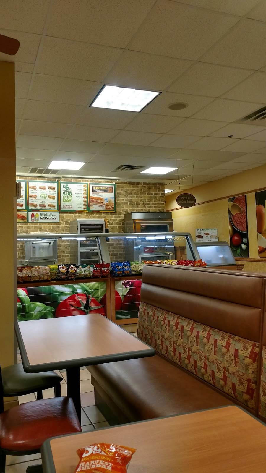 Subway | restaurant | 12324 N Mustang Rd, Yukon, OK 73099, USA | 4052830873 OR +1 405-283-0873