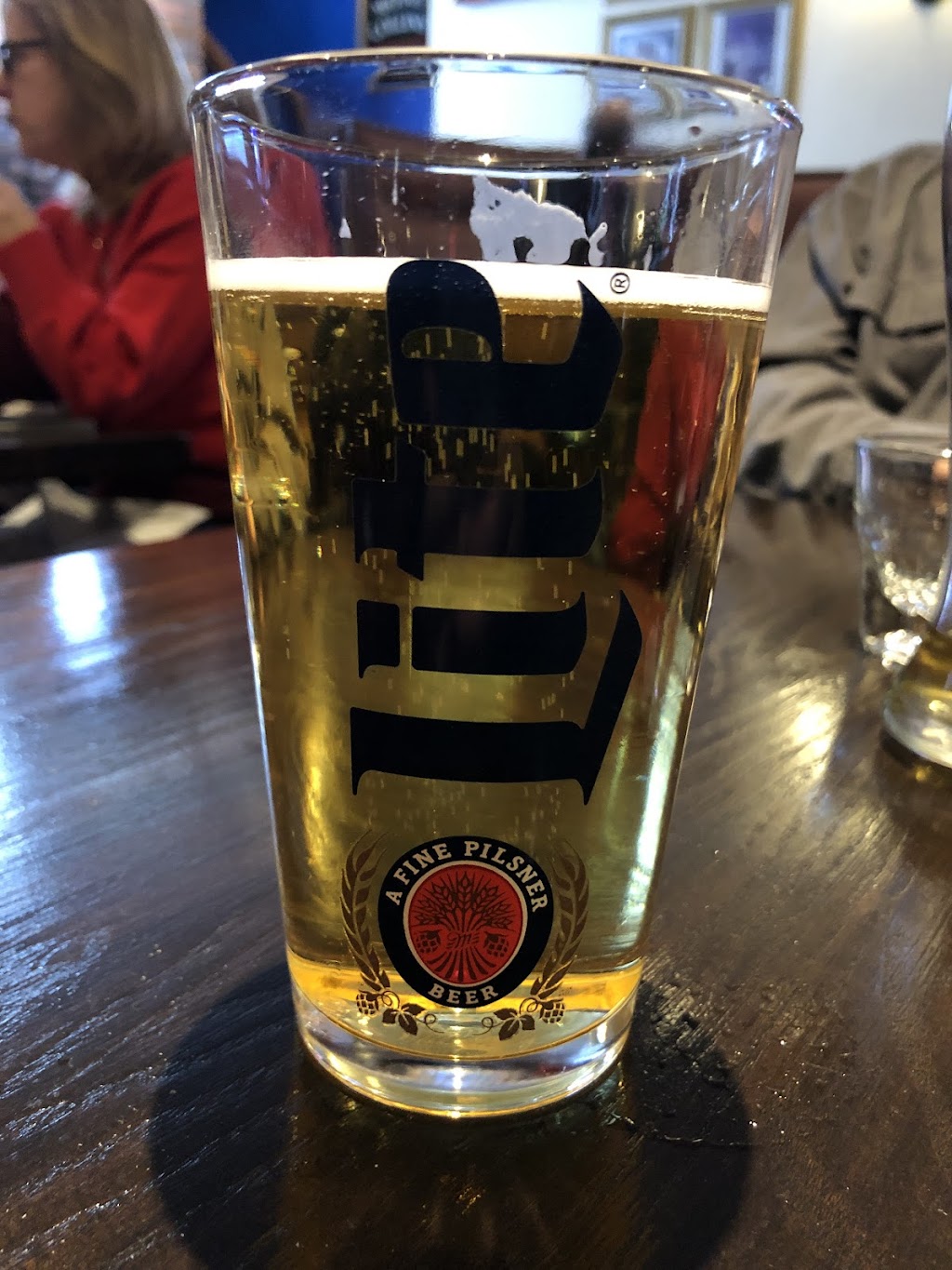 Blarney Stone | restaurant | 410 8th Ave, New York, NY 10001, USA | 2125945100 OR +1 212-594-5100