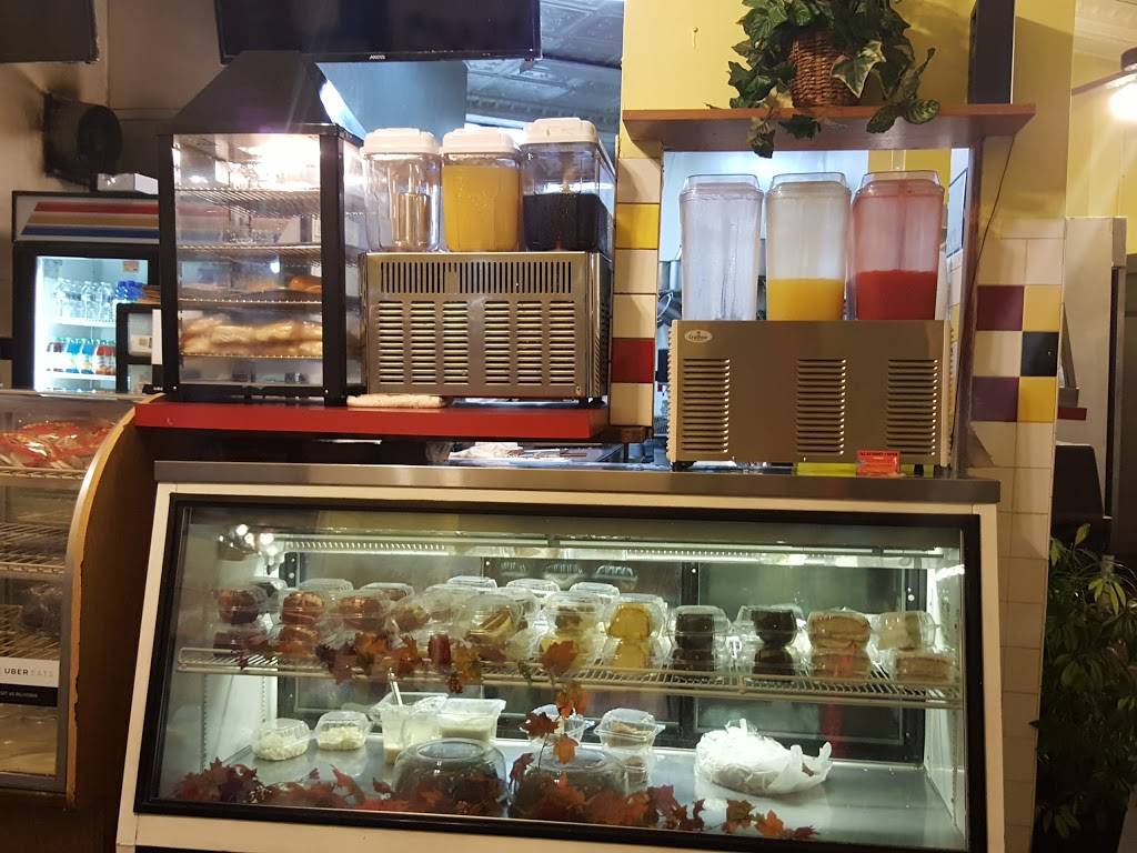 Judys Island Grill & Bake Shp | restaurant | 5216 Park Heights Ave, Baltimore, MD 21215, USA | 4103670272 OR +1 410-367-0272