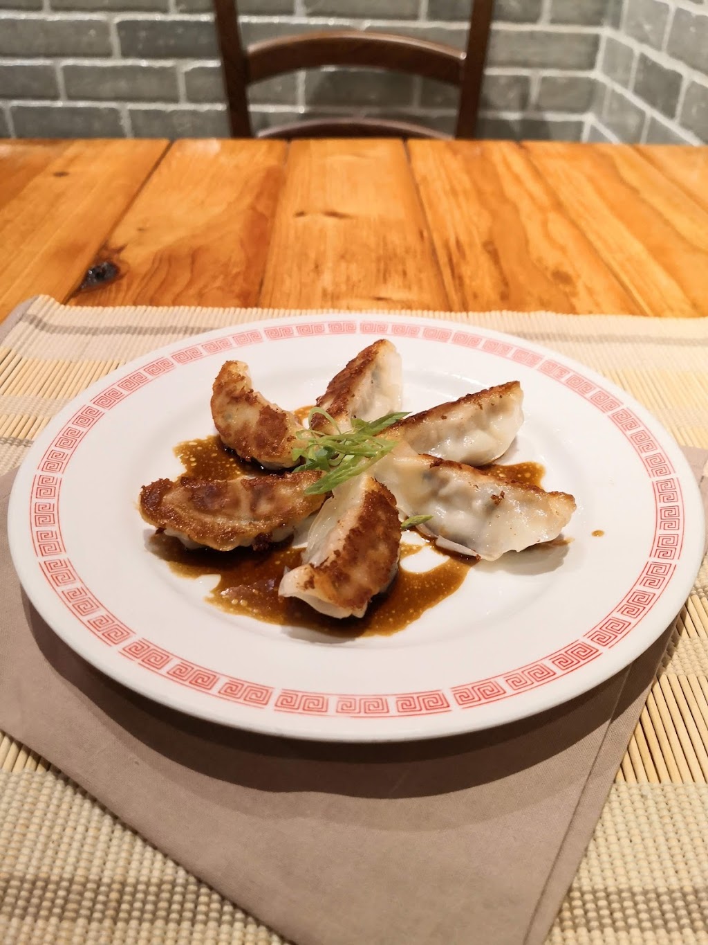 Hutong | restaurant | 410 E Wilson St, Madison, WI 53703, USA | 6082306567 OR +1 608-230-6567