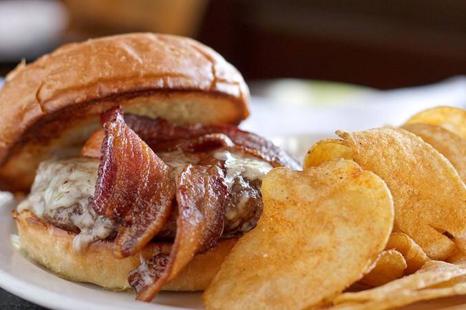 Crossroads Diner | restaurant | 17194 Preston Rd #101, Dallas, TX 75248, USA | 2143463491 OR +1 214-346-3491