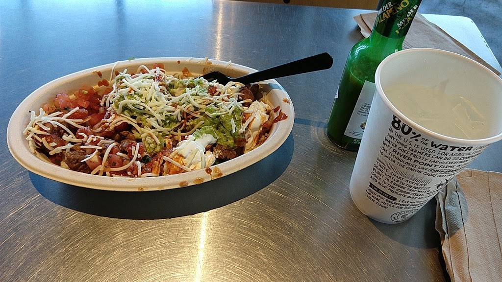 Chipotle Mexican Grill | restaurant | 3819 Richmond Ave, Houston, TX 77027, USA | 7134391188 OR +1 713-439-1188