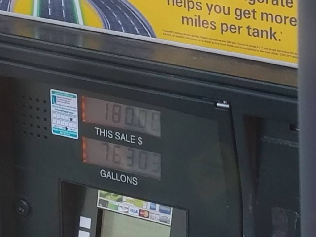 BP | restaurant | 200 County Dr, Wakefield, VA 23888, USA | 7578996411 OR +1 757-899-6411