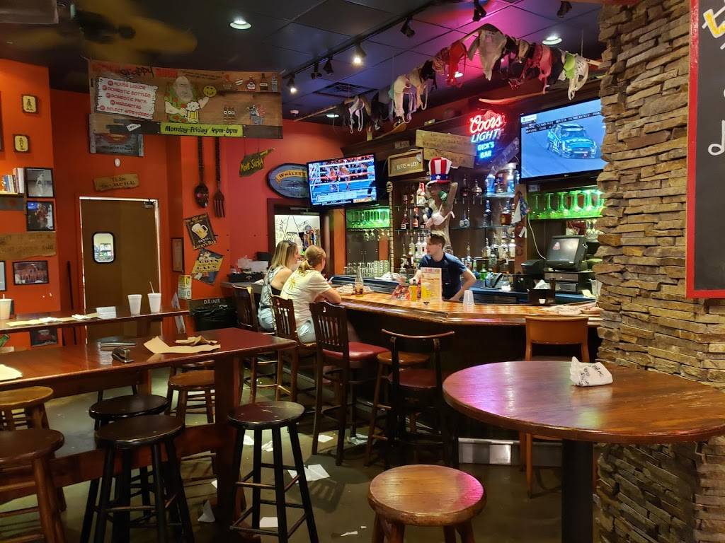 Dicks Last Resort - Gatlinburg | restaurant | 903 Parkway, Gatlinburg, TN 37738, USA | 8652776953 OR +1 865-277-6953