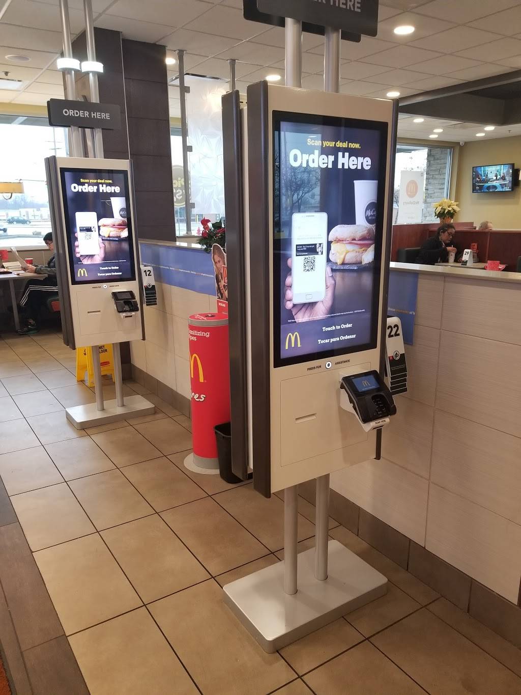McDonalds | cafe | 21675 Center Ridge Rd, Rocky River, OH 44116, USA | 4403337020 OR +1 440-333-7020