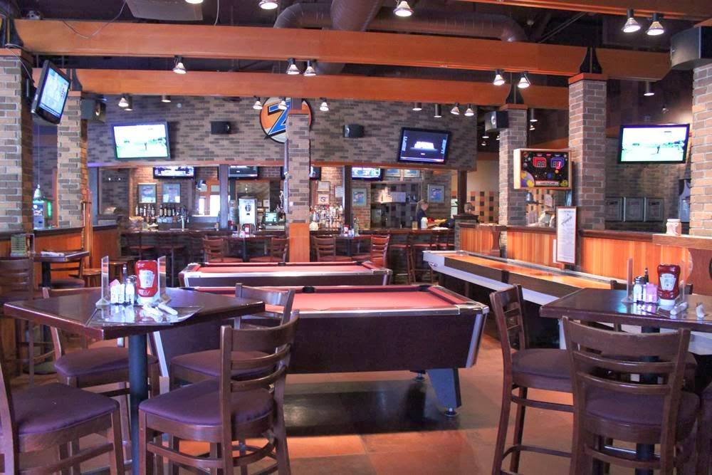 Zipps Sports Grill | restaurant | 6501 E Greenway Pkwy #130, Scottsdale, AZ 85254, USA | 4809485544 OR +1 480-948-5544