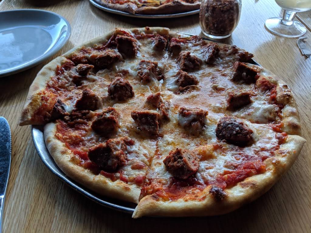 Gleasons | restaurant | 911 South St, Peekskill, NY 10566, USA | 9144021950 OR +1 914-402-1950