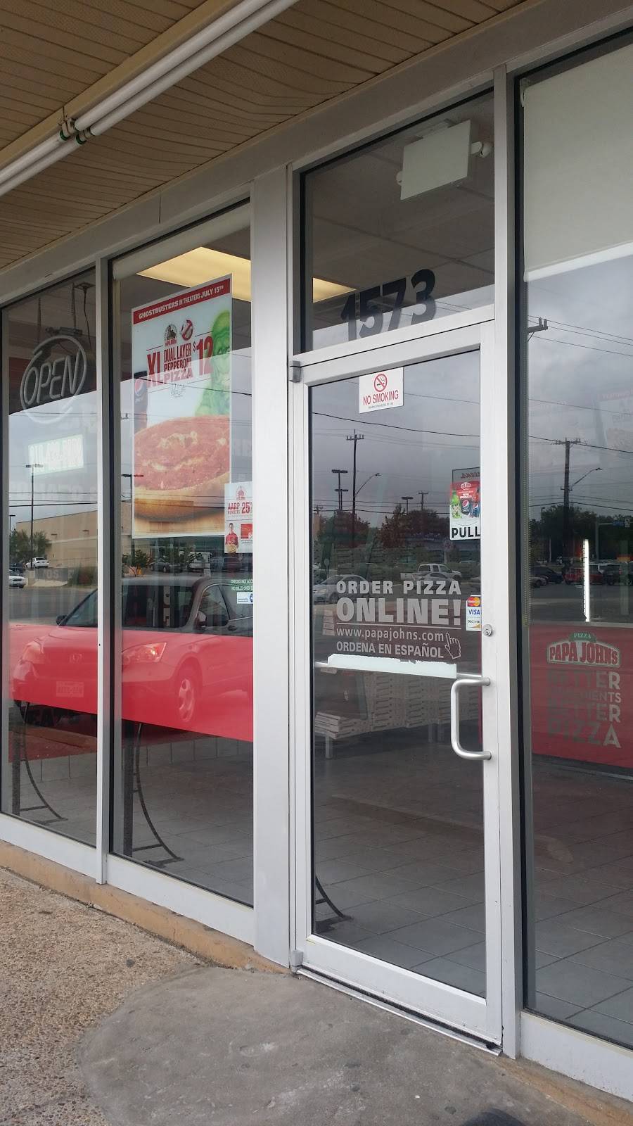 Papa Johns Pizza | restaurant | 1573 Bandera, San Antonio, TX 78228, USA | 2104327272 OR +1 210-432-7272